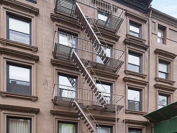 5th image of 138 Joralemon St APT 4R