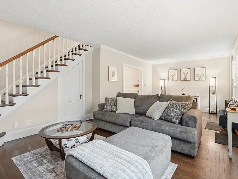 27 Wagner Ln #2 — Photo 23
