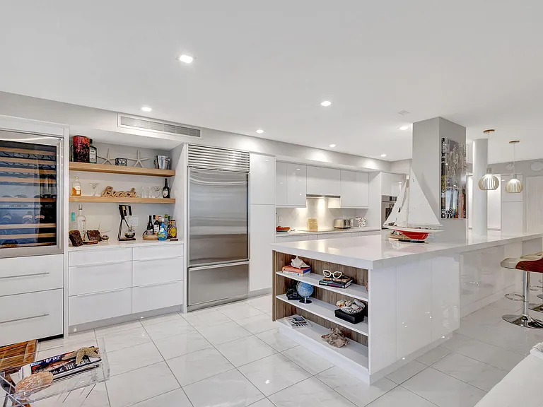 5460 N Ocean Dr #7C — Photo 8