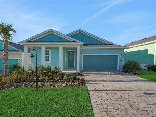 1010 Fiesta Key Cir, Lady Lake, FL 32159