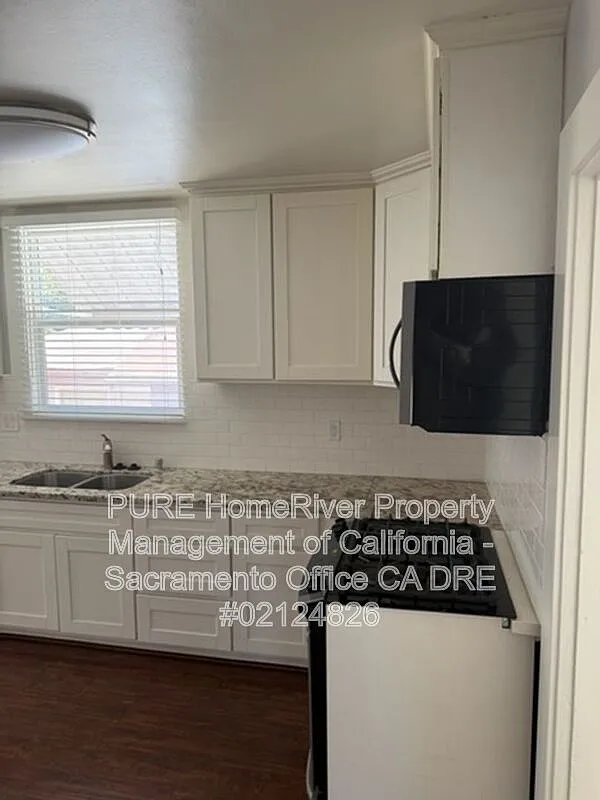 2 bed, 1.0 bath, 620 sqft, $1,695 — Photo 3