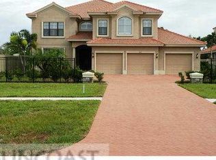 2652 3rd Ave S, Clearwater, FL 33759