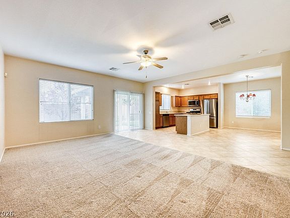 5th image of 11237 Woodland Violet Ave
