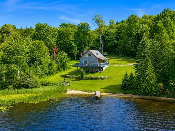 212 Boulder Drive, Derby, VT 05829