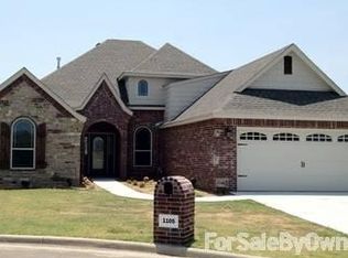 1105 Cobblestone Cres, Muskogee, OK 74403