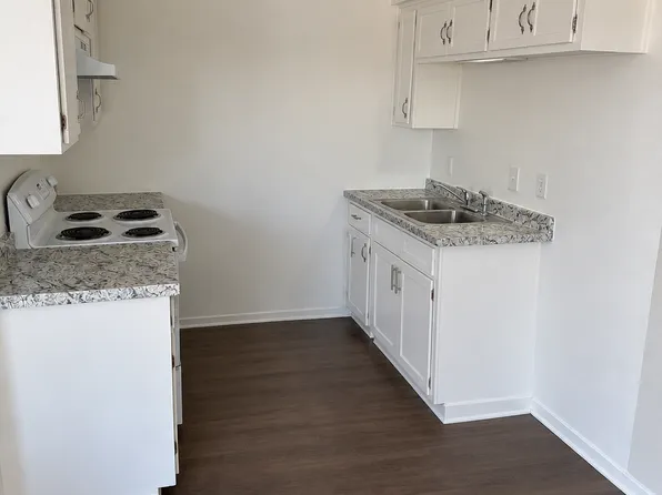 2616 Lynnwood St APT 3, Las Vegas, NV 89109