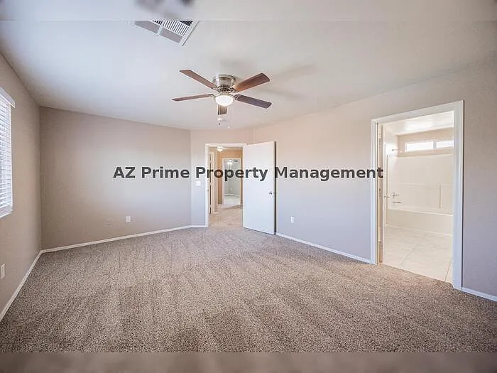 670 E Mariposa Pl — Photo 14