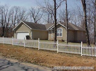 147 Shadetree Dr, Camdenton, MO 65020
