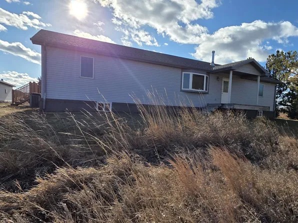 13836 N CLINTON RD, North Platte, NE 69101