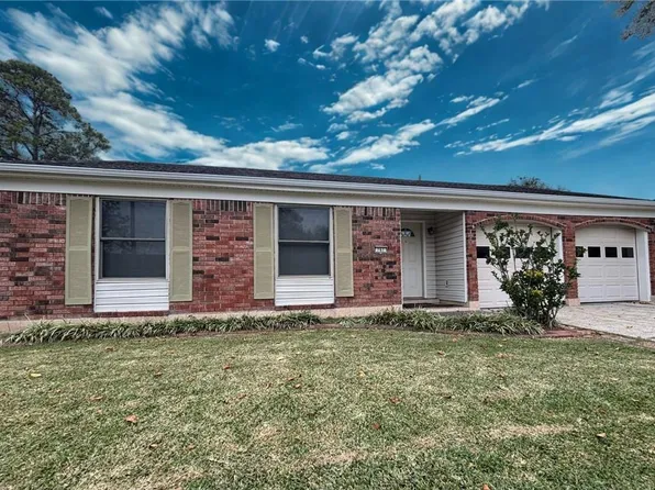 761 Holyoke Pl, Terrytown, LA 70056