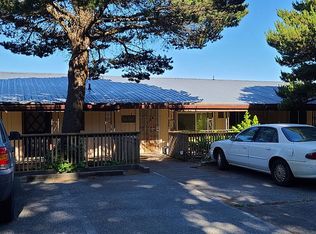 29696 Shore Pine Ln, Gold Beach