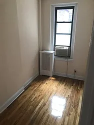 Rented by ARNOLD S GUMOWITZ, LREB