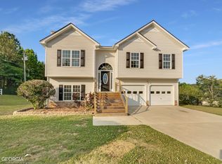 19 Farmington Dr, Temple, GA 30179