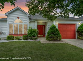 6 Stewart Ct, Jackson, NJ 08527