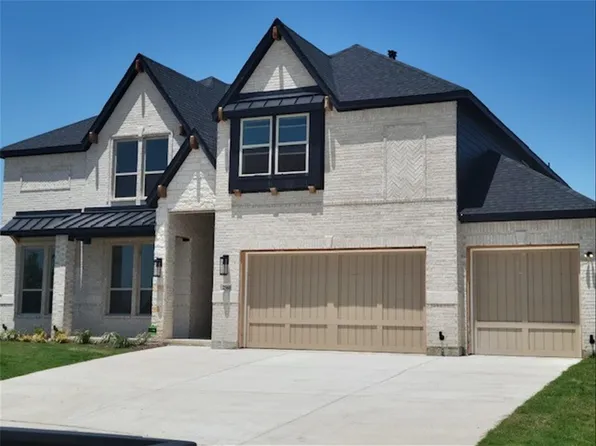 2560 Riverchase Way, Grand Prairie, TX 75054