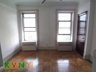 Rented by KVNY Soho