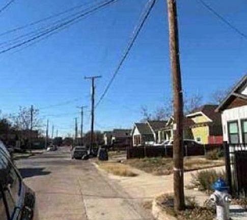 4th image of 4503 Frank St