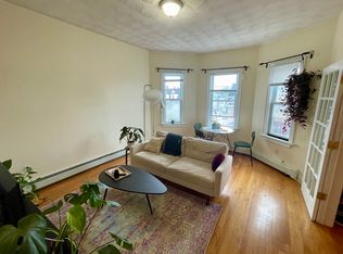 40 Litchfield St #4, Brighton, MA 02135