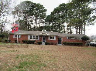 2913 Old Medina Rd, Jackson, TN 38305