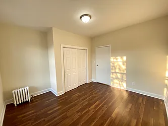 Rented by LRGNY Group, Inc.