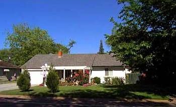 1st image of 2548 Morse Ave