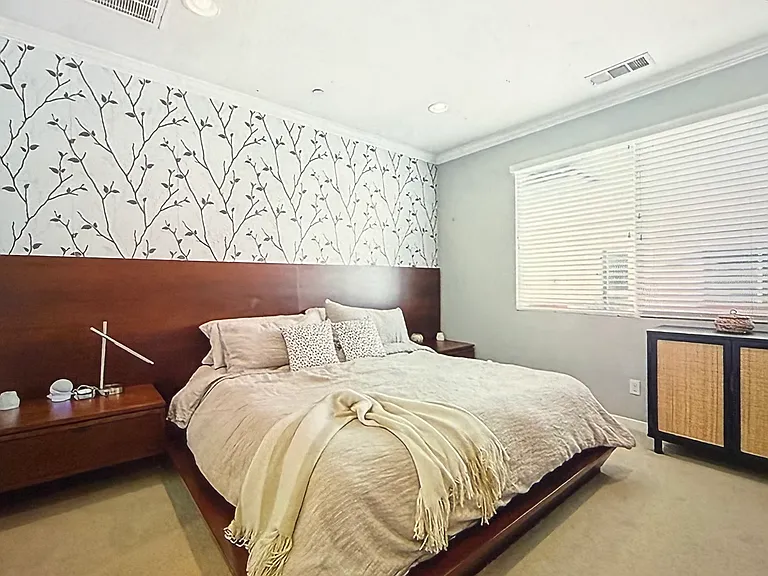 Acacia Ln — Photo 10