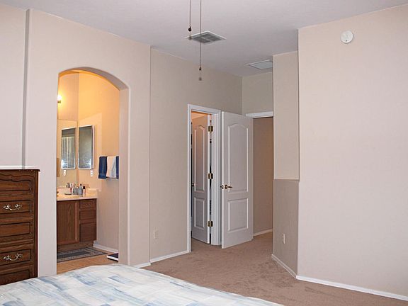 2nd image of 333 E Calle Criba