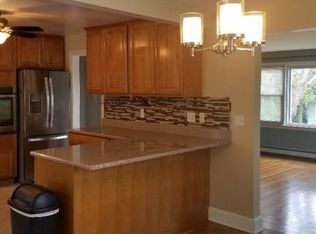 7 McCormick Rd, Newport, RI 02840