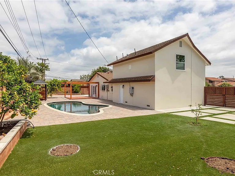 16708 Oleander Cir — Photo 44