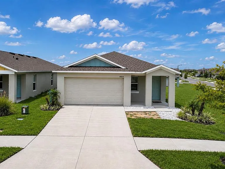 4904 Mainsail St — Photo 1