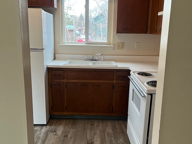 Presidents Village Apartments — Photo 29