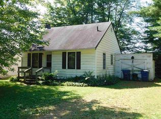 W8719 Cloverleaf Lake Rd, Clintonville, WI 54929