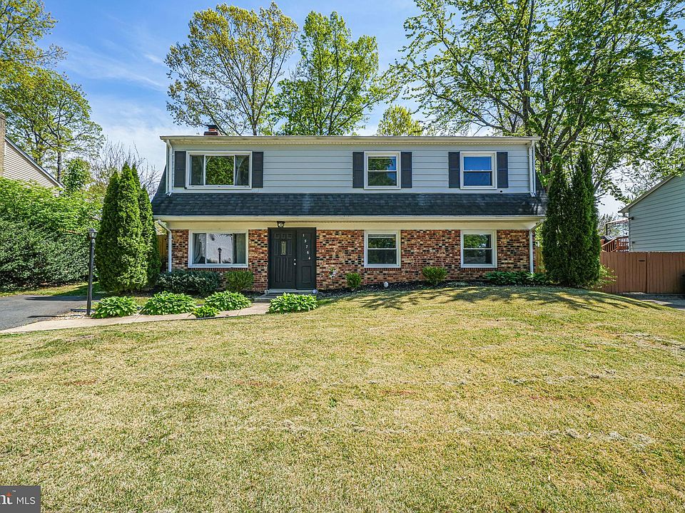1st image of 13764 Mahoney Dr