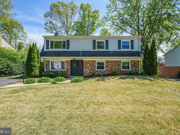 13764 Mahoney Dr, Woodbridge, VA 22193