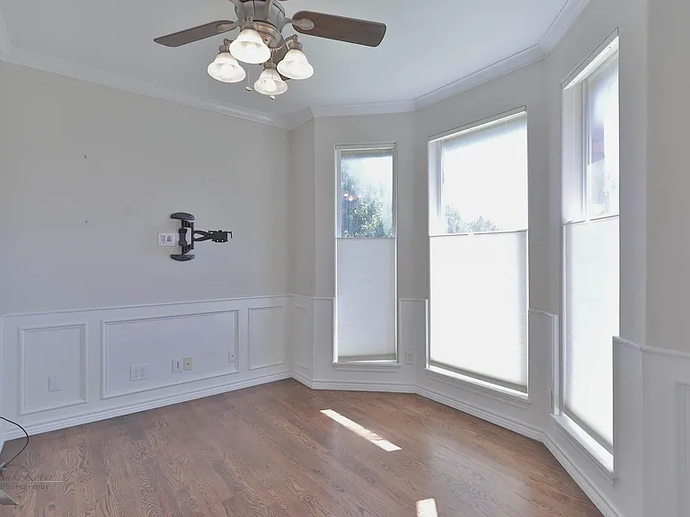 342 Pilgrim Rd — Photo 15
