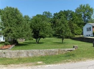 66 1/2 E Street Ext, Milford, MA 01757