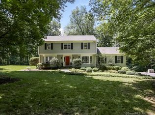 26 Appletree Ln, Wilton, CT 06897