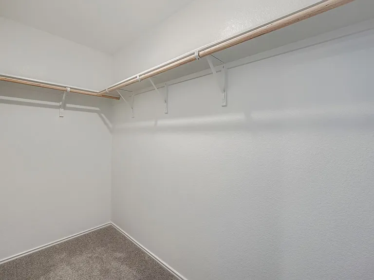 Walk-in closet