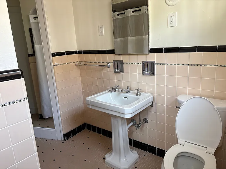 3417 Seminole St — Photo 28