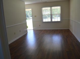 112 Apartment Dr, Jacksonville, NC 28546