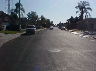 8409 Banana Ave, Fontana, CA 92335