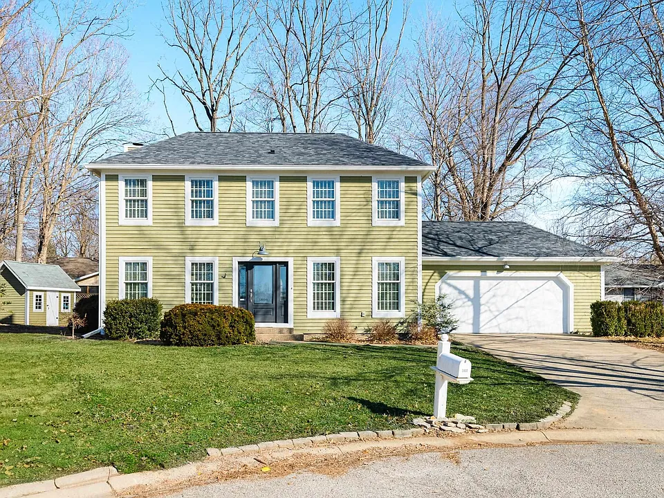 3800 S Christa Ct