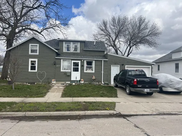 201 E Klug Ave, Norfolk, NE 68701