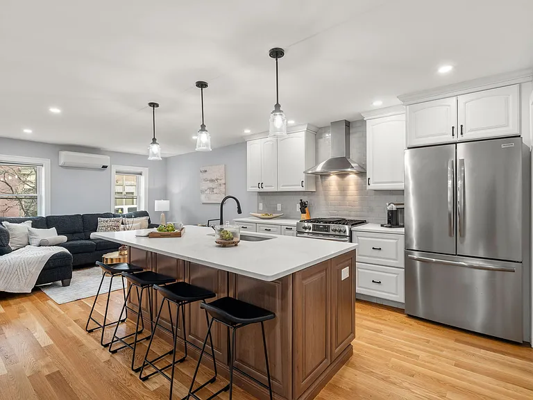 510 Medford St #1 — Photo 29