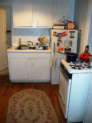 Rented by Downtown Mgt & Realty LLC | media 8