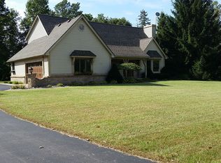 1615 W Rauch Rd, Temperance, MI 48182