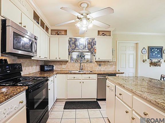 4th image of 1925 W Marsden Pl