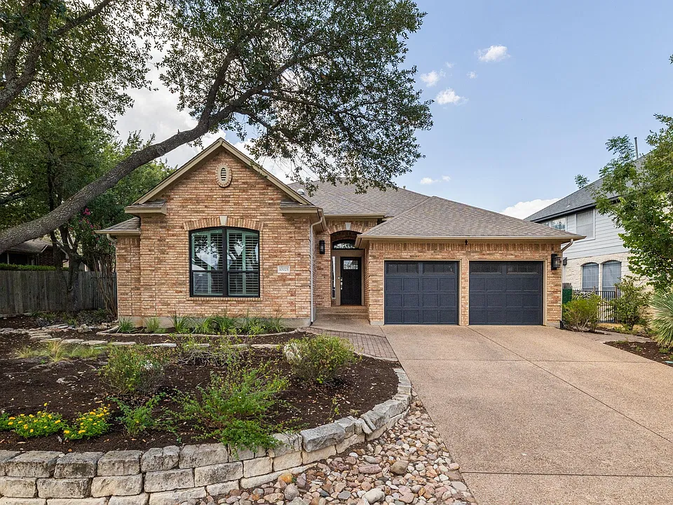 10025 Scull Creek Dr