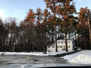 19 Regis Rd, Tewksbury, MA 01876