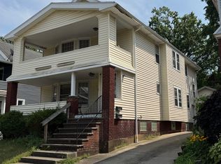 2713 Natchez Ave, Cleveland, OH